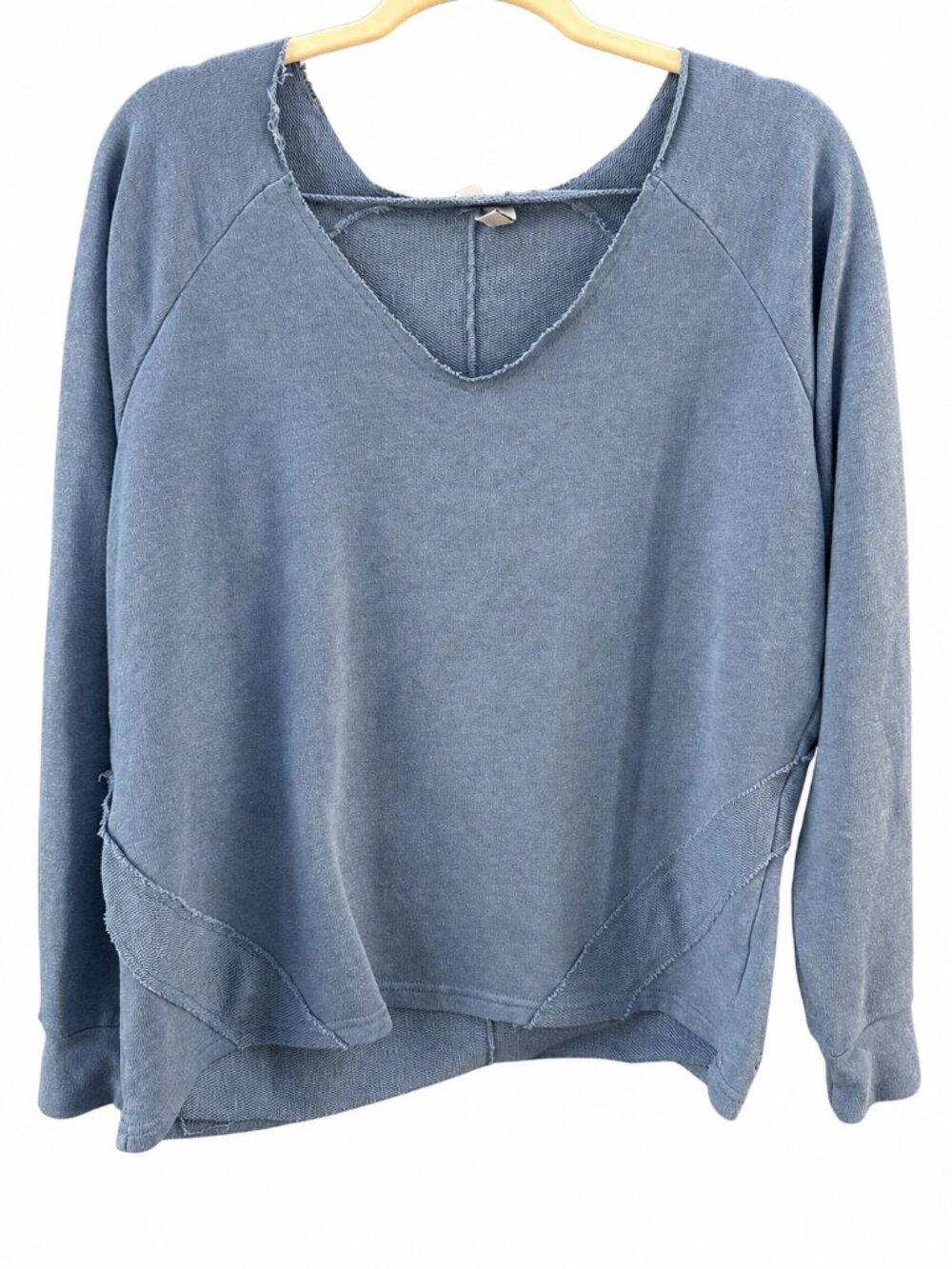 Z by Zella Gray Raw Edge Sweatshirt Women's Medium Pullover Exposed Seam Athleis